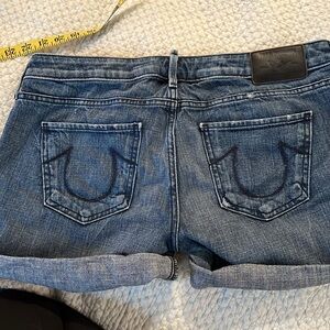 True Religion Shorts Jeans Women’s Size 30. CASSIE SHORT Lowrise